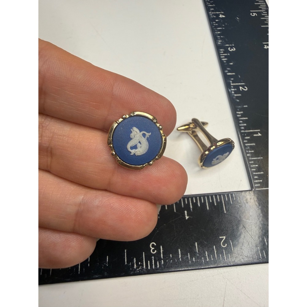 Wedgwood Blue Jasperware Sea Creature Cufflinks Gold Tone Made in England Round